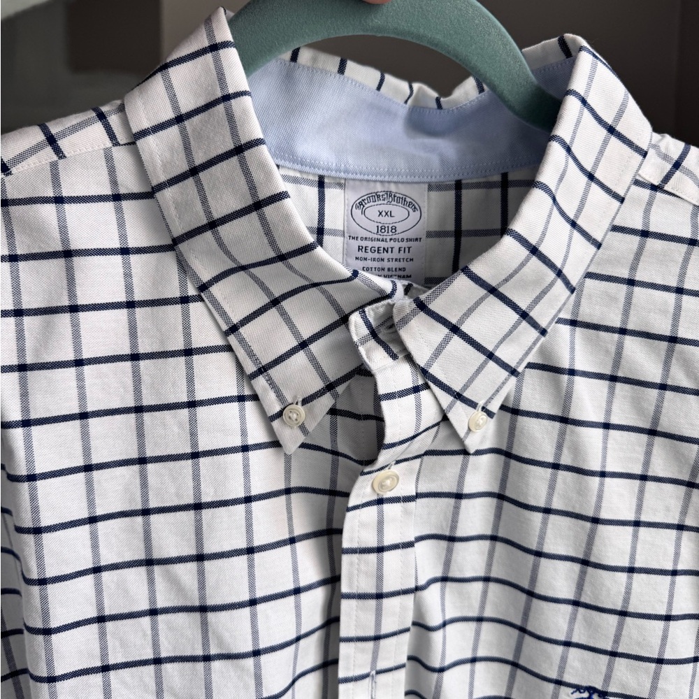 Brooks Brothers White and Blue Casual Button Down Shirt